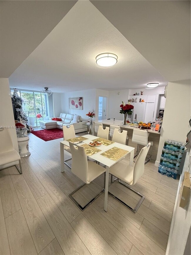 Building Photo - 4540 NW 107th Ave Unit 205-11