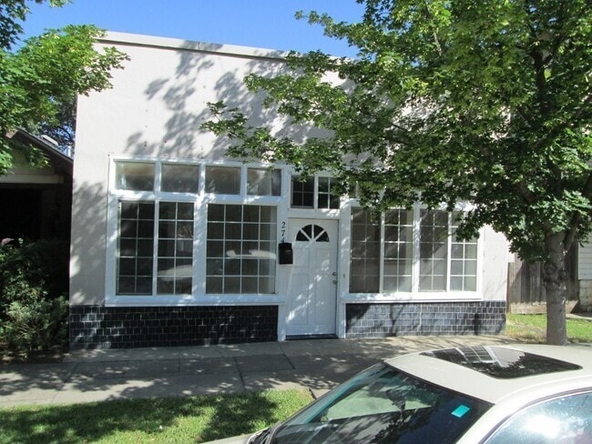 Building Photo - 274 E 8th St Rental
