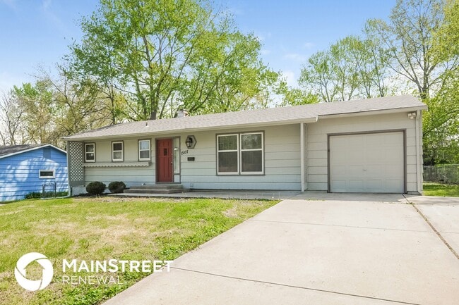 Photo - 13107 Sycamore Ave