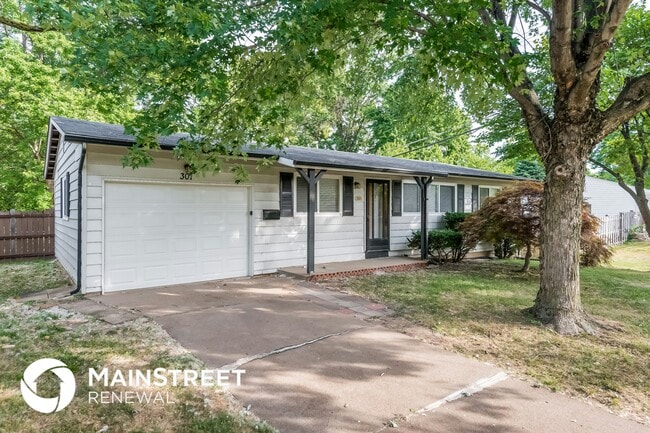 Photo - 301 Imperial Dr