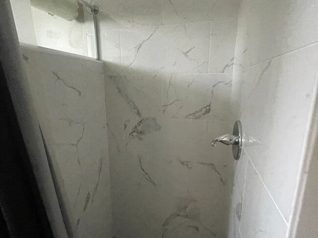 Photo - 405 Main St Unit BSMT