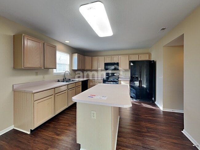 Photo - 19195 Pathway Point