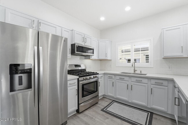 Building Photo - 5450 E Deer Valley Dr Unit 3023