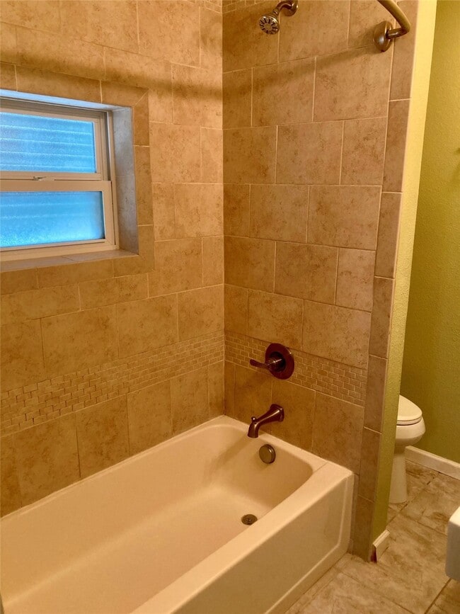 Photo - 1602 Avenue O