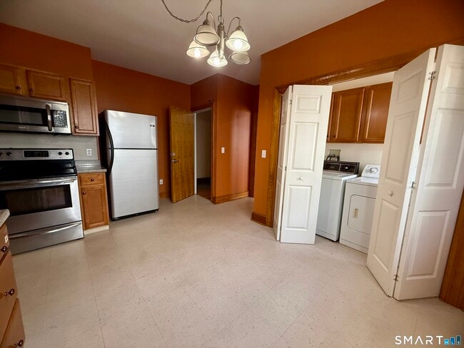 Photo - 112 Belden St Unit 1W