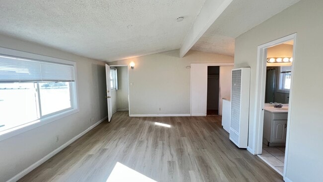 Photo - Cute Studio in Buena Park Tri-Plex Unit 3