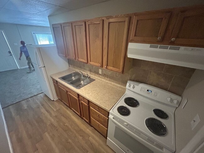 Building Photo - 1-bedroom apartment in Yorktown Unit #3 9851
