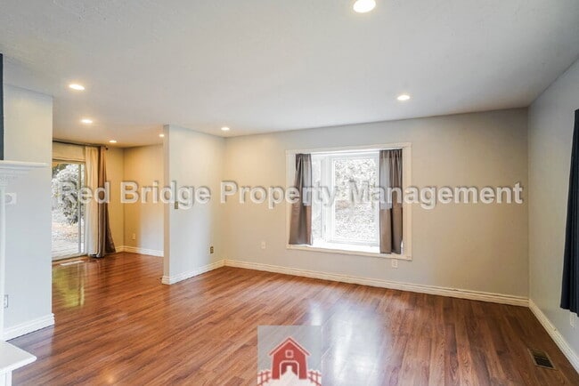 Photo - 5062 SW Freeman Ct