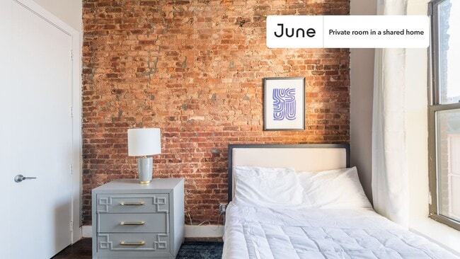 Room in Shared 4 bed/2 bath home in Bushwick