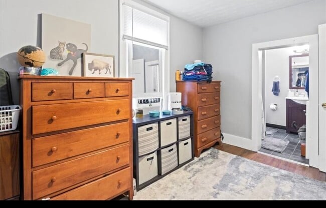 Photo - 4 Carroll Pl Apartments Unit 4b