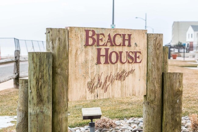 Photo - 448 Ocean Ave N Unit 14B