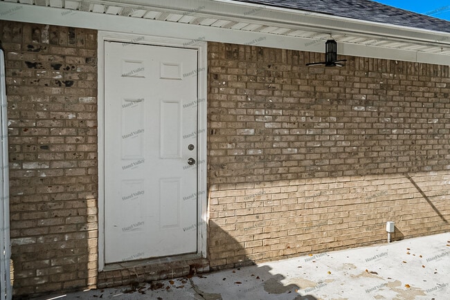 Photo - 459 Patchen Dr