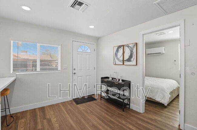 Photo - 436 S Oregon St Unit 1