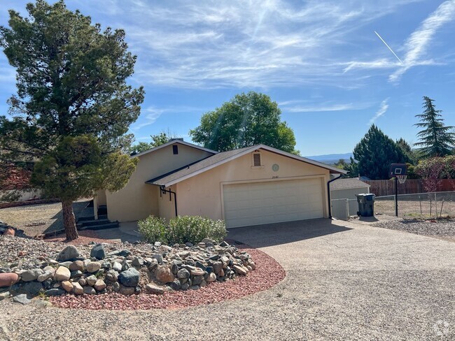 Building Photo - HOUSE - COTTONWOOD