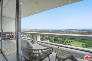 Photo - 2222 Ave of the Stars