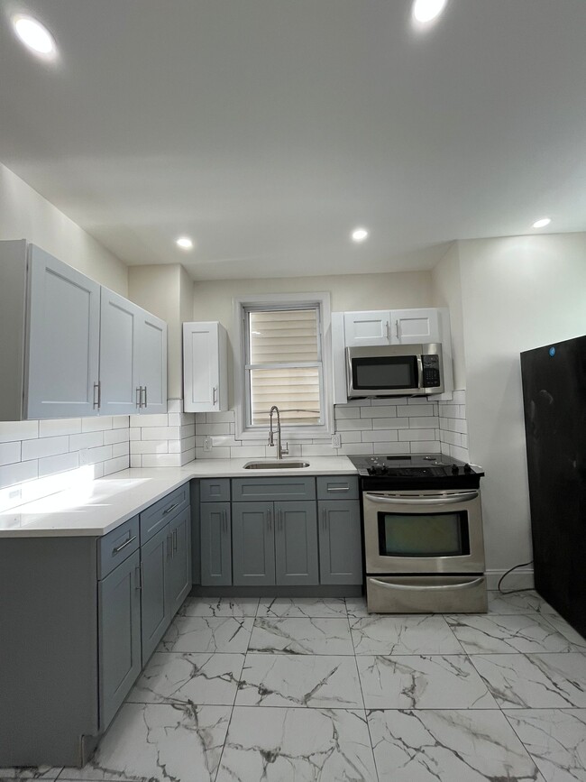 Photo - 151 Armstrong Ave