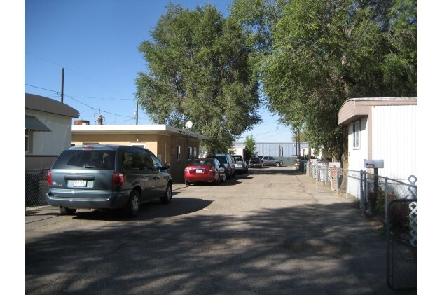 Photo - Longview Mobile Home Park