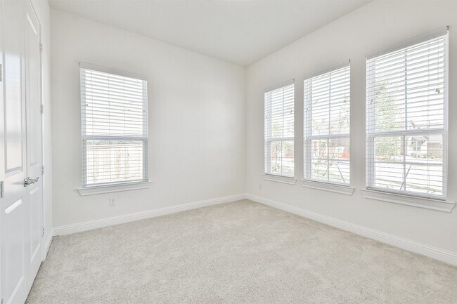 Photo - 10818 Carolina Willow Ct