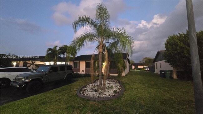 Photo - 4737 SW 135th Pl