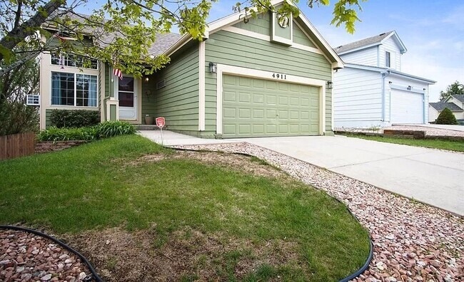 Building Photo - 4911 Copen Dr Rental