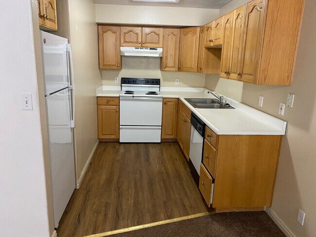 Photo - Cute 1 bed 1 bath Townhome Unidad B
