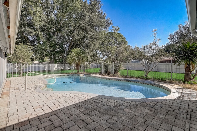 Photo - 6320 Edge O Grove Cir