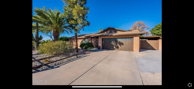 Building Photo - 5250 W Harmont Dr Rental