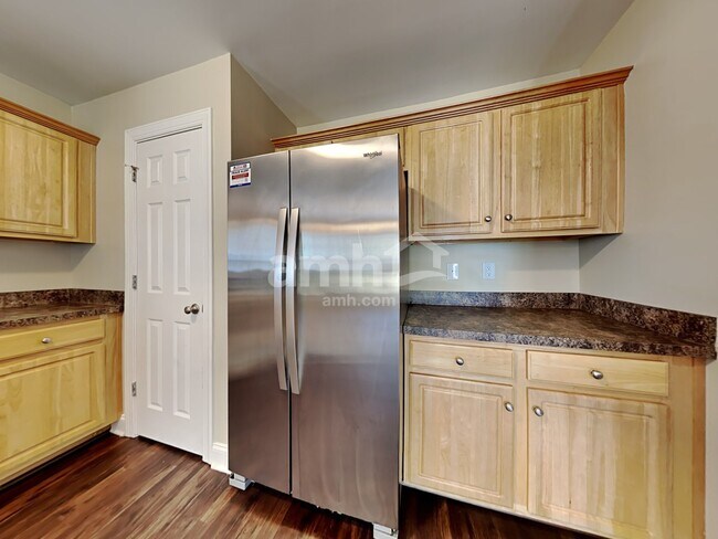 Photo - 101 Lovette Ct