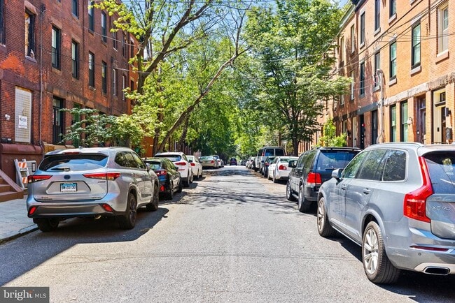 Photo - 876 N 23rd St