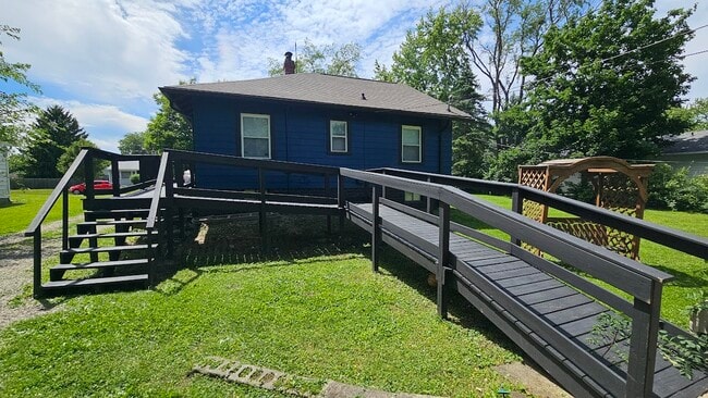 441 Cecil Ave