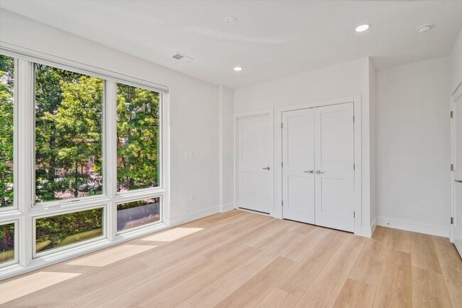 Bedroom with Closet
