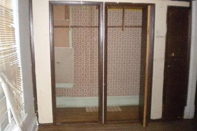 Photo - 2647 Fremont Ave N