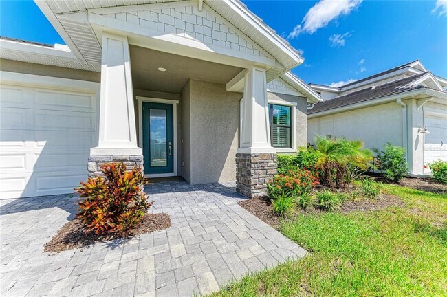 Photo - 18530 Midsummer Pl