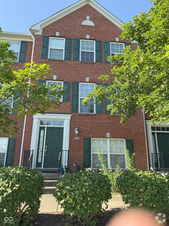 Building Photo - 3522 N Golden Gate Dr Rental