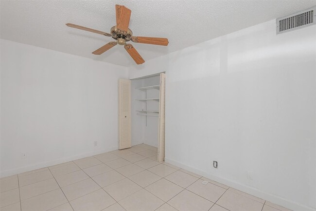 Photo - 6075 N Sabal Palm Blvd Unit 204