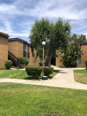 Photo - 13000 Dronfield Ave