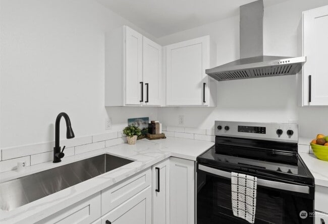 Photo - 114 N Gold St Unit 1