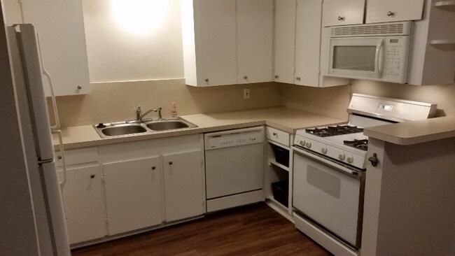 Photo - 6205 Oram St Unidad A