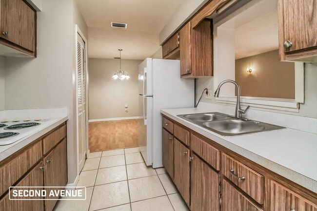 Photo - 1413 Kirby St