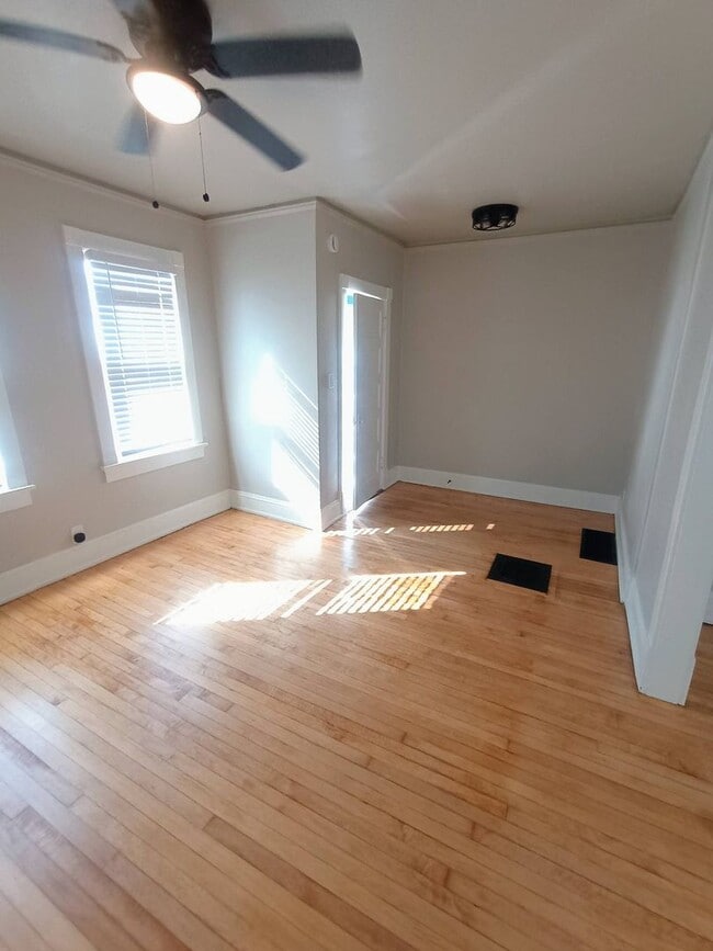 Photo - Recently Remodeled 2-Bedroom Home Near Bra...