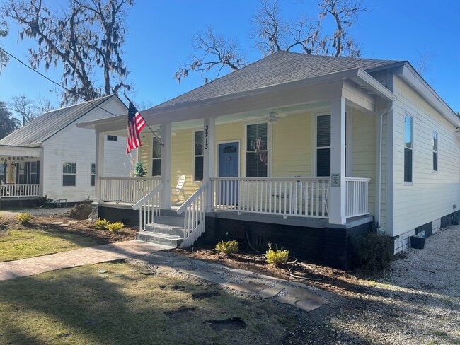 Photo - 3213 Bannon Dr