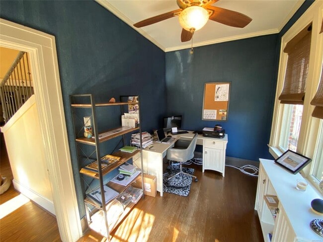 Photo - 377 Winthrop Ct