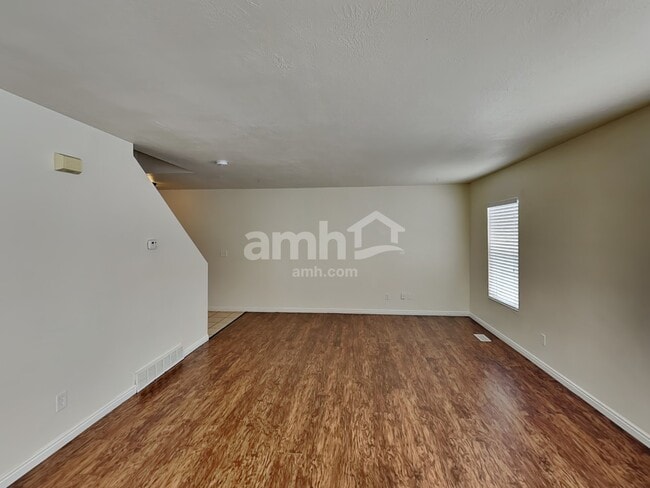 Photo - 1220 Lewis Peak Dr