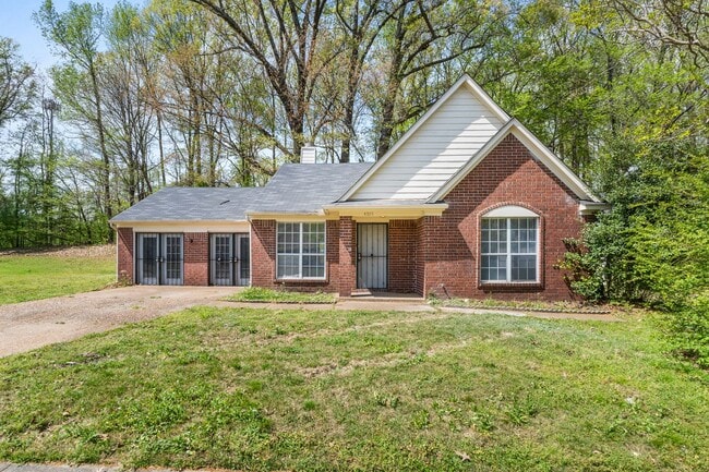 Photo - Updated 4 Bedroom 2 Bath Home - Open to Section 8