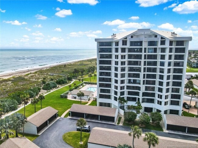 Building Photo - 2400 S Ocean Dr Unit 4143