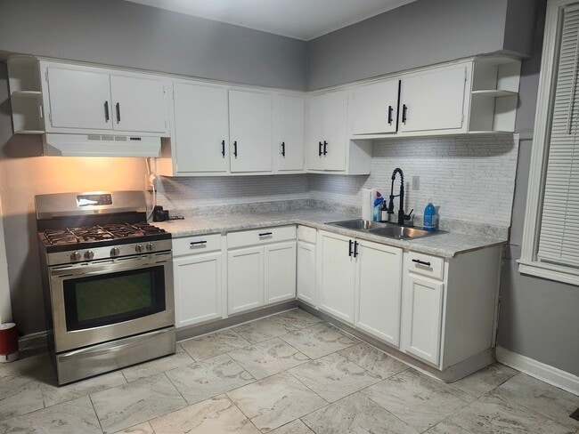 Photo - 3019 E 80th St Unit 1