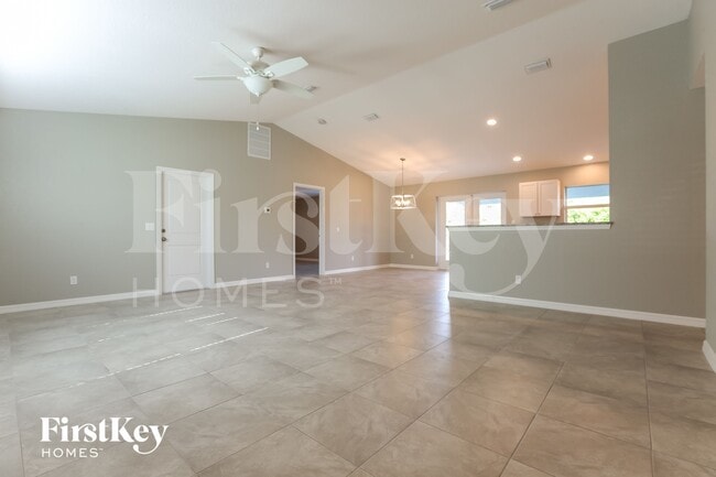 Photo - 11932 Gretchen Ave