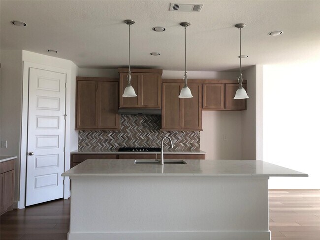 Photo - 24607 Bardona Way