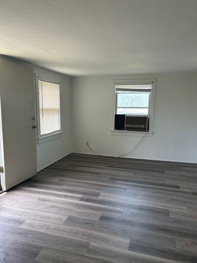 Photo - 507 Gidding St Unidad A