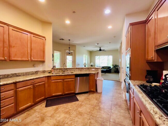 Photo - 1653 W Ainsworth Dr